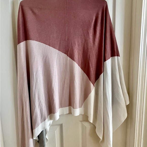 Lululemon Hatha Wrap - Picture 4 of 6